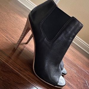 Used Coach Open Toe Booties